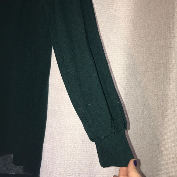 Cute lightweight thin soft sweater - Picture 3 of 3